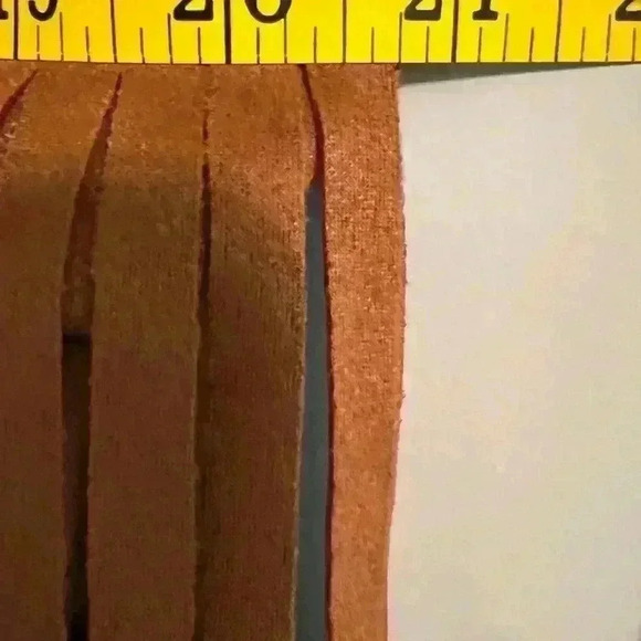 Vest with fringe Festival wear with western flair
Cowboy vest. - Picture 4 of 5